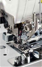 Трехигольная плоскошовная швейная машина Siruba F007KD-W222-356/FQ