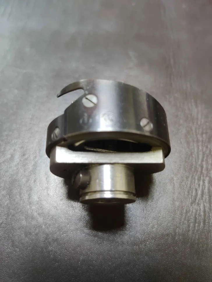 Челночный комплект 84030136/2 для бытовых швейных машин Веритас&nbsp;Veritas, ГДР