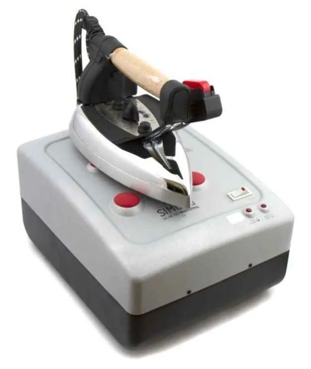 Парогенератор наливной с утюгом Silter Simurg SMG/MN 1000