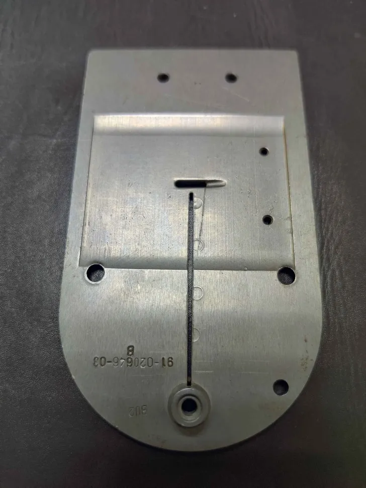 Игольная пластина 91-020646-03B, PFAFF