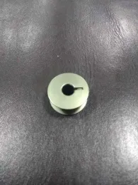 Шпулька WBW-7 металлическая для бытовых швейных машин, Veritas (Германия)